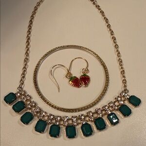 Chic Gold and Teal Necklace Set with Strawberry Earrings